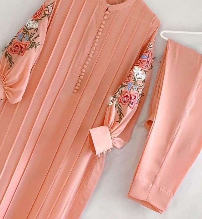 HOOR Embroidery 2-Piece Suit